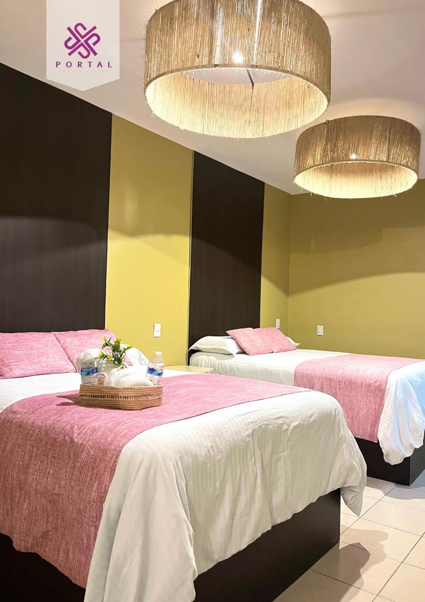 Hotel Portal & Suites Ciudad Hidalgo Eksteriør billede